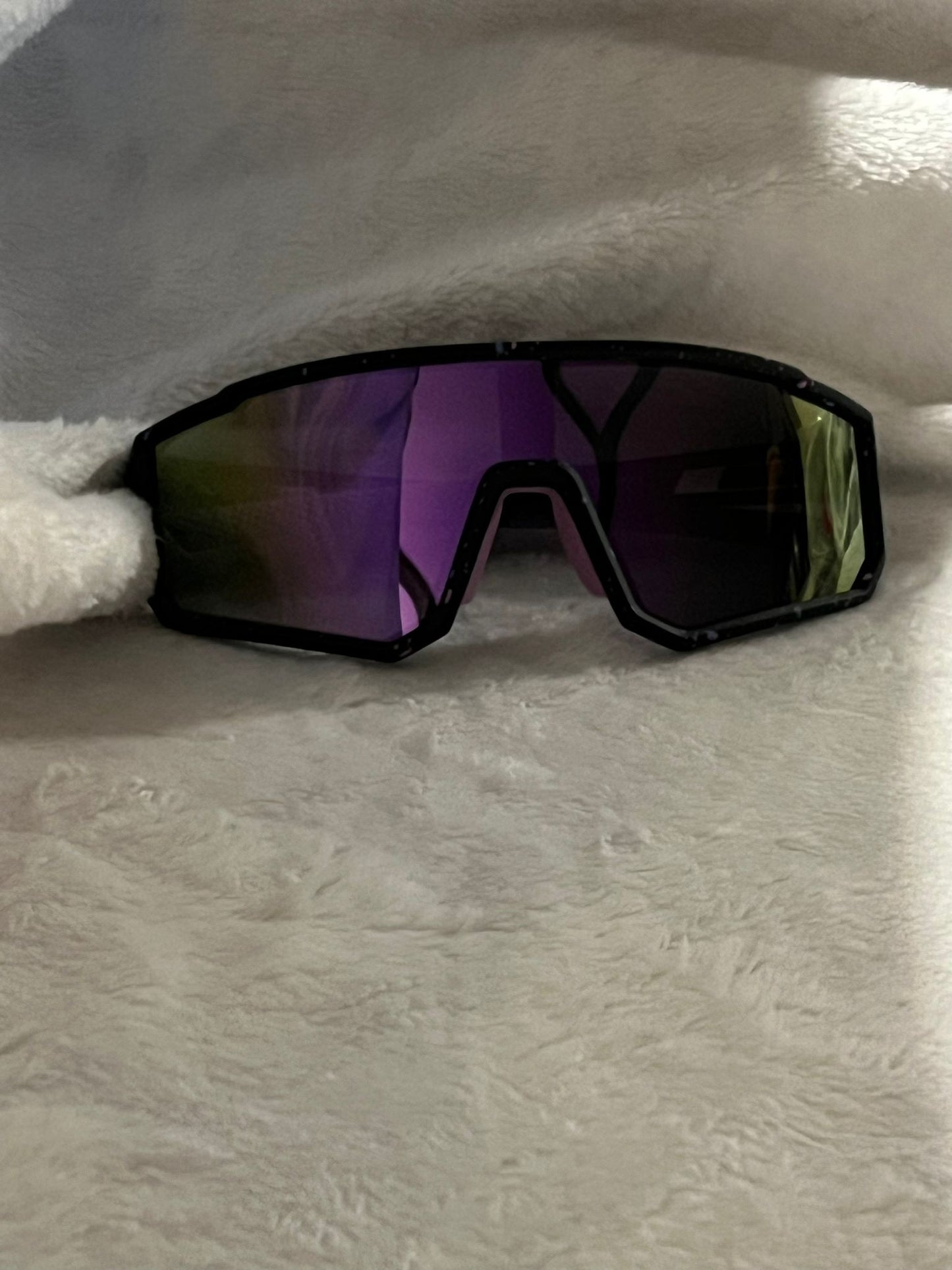 Sport sunglasses 😎 cycling/beach heat Nice Sun Shades/ Polarized